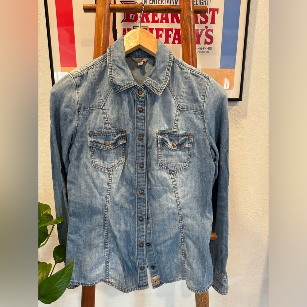 GUESS vintage denim shirt